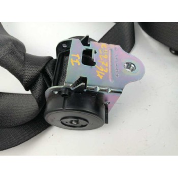 Recambio de cinturon seguridad trasero izquierdo para opel zafira tourer 1.6 cdti dpf referencia OEM IAM 13332239 FILA CENTRAL 1