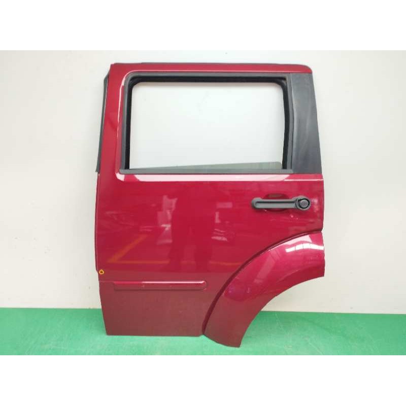 Recambio de puerta trasera izquierda para dodge nitro 2.8 crd referencia OEM IAM 55360899AE  