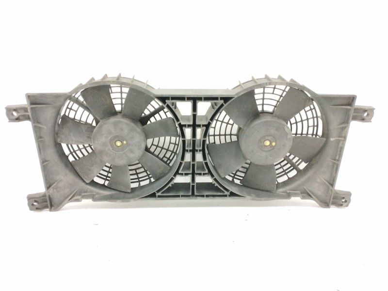 Recambio de electroventilador para ssangyong rodius 2.7 turbodiesel cat referencia OEM IAM 8821021050 A005161 