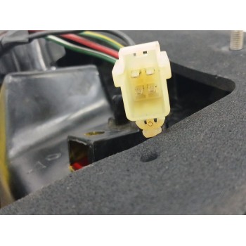 Recambio de piloto trasero izquierdo para honda concerto (hw) 1.5 cat referencia OEM IAM   