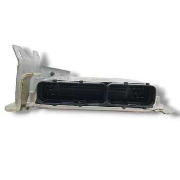 Recambio de centralita motor uce para hyundai getz (tb) 1.5 crdi copa referencia OEM IAM 3910127715 0281011807 