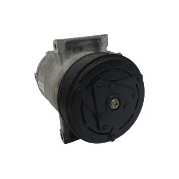 Recambio de compresor aire acondicionado para renault clio iv 0.9 referencia OEM IAM 926000734R  