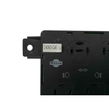 Recambio de caja reles / fusibles para nissan trade 100 3.0 turbodiesel referencia OEM IAM 24063G4901  