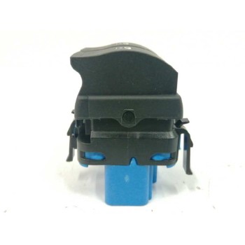 Recambio de mando elevalunas delantero izquierdo para renault scenic ii referencia OEM IAM 8200107772  