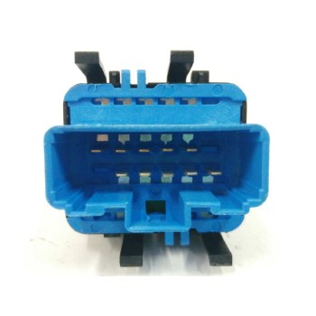 Recambio de mando elevalunas delantero izquierdo para renault scenic ii referencia OEM IAM 8200107772  