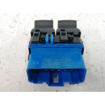 Recambio de mando elevalunas delantero izquierdo para renault megane ii berlina 5p referencia OEM IAM 8200107772  