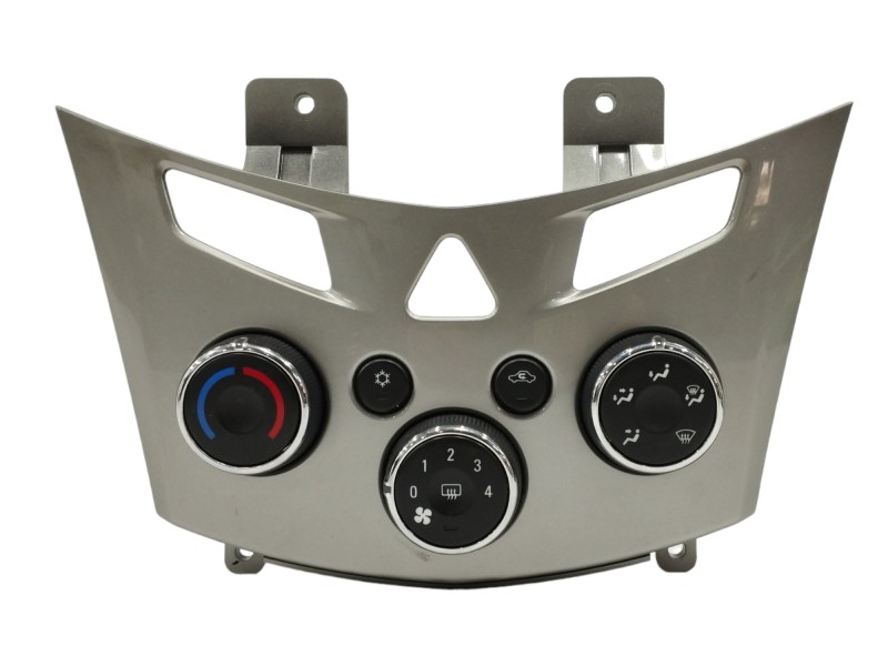 Recambio de mando calefaccion / aire acondicionado para chevrolet trax 1.7 diesel cat referencia OEM IAM 95332722 545329302 