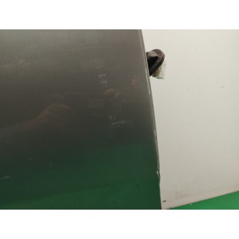 Recambio de puerta trasera derecha para kia carens ( ) 1.7 crdi cat referencia OEM IAM 77004A4000 NECESITA REPARACION 