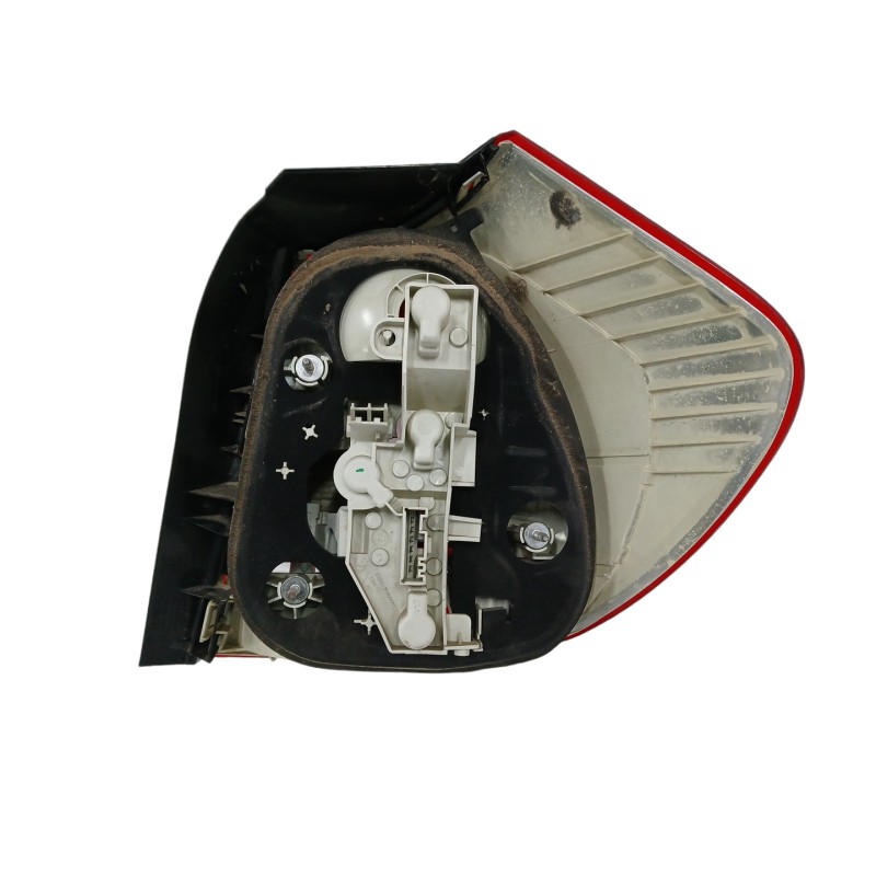 PILOTO TRASERO IZQUIERDO