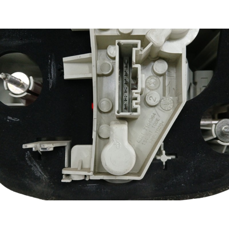 PILOTO TRASERO DERECHO