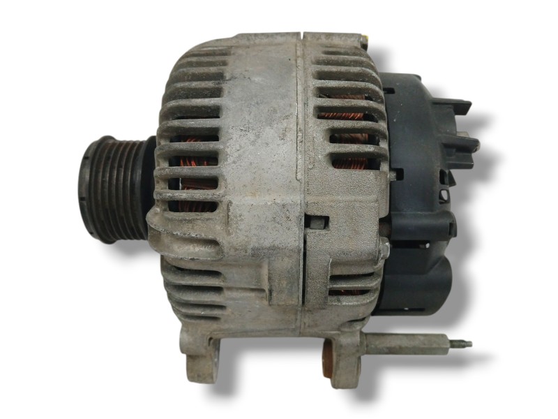 Recambio de alternador para volkswagen passat berlina (3c2) trendline referencia OEM IAM 021903026L 180A TG17C019