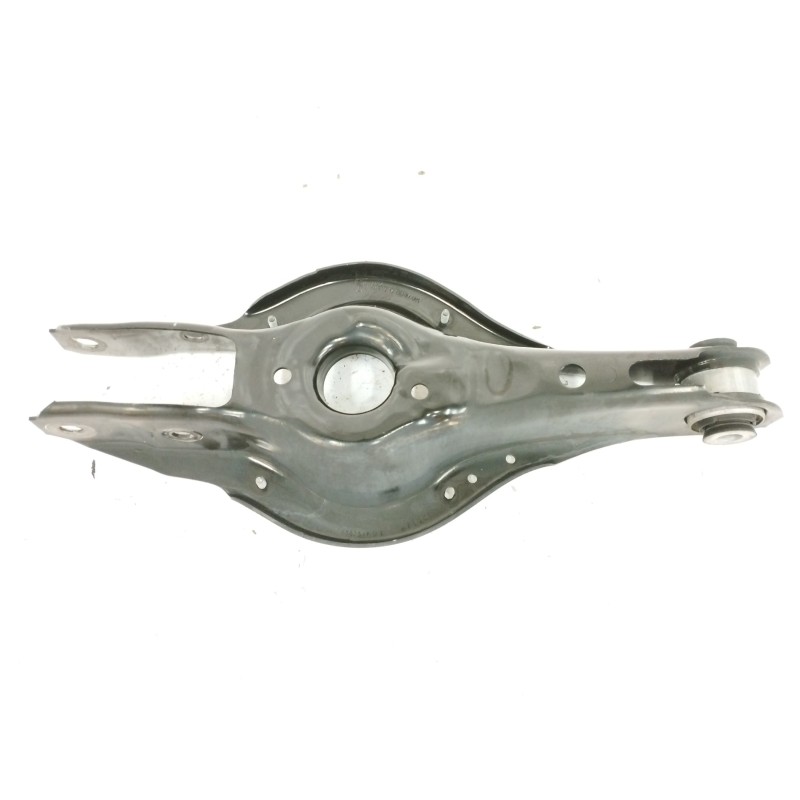 BRAZO SUSPENSION INFERIOR TRASERO DERECHO
