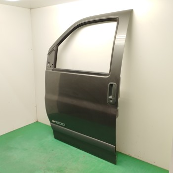 Recambio de puerta delantera izquierda para chevrolet express autobús 5.3 2500 referencia OEM IAM   