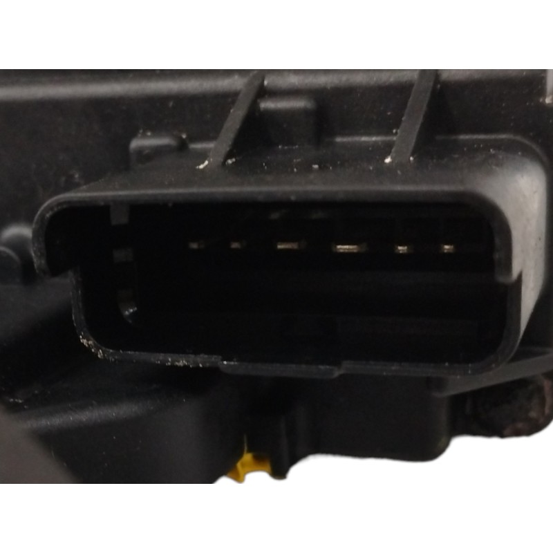 CERRADURA PUERTA TRASERA IZQUIERDA