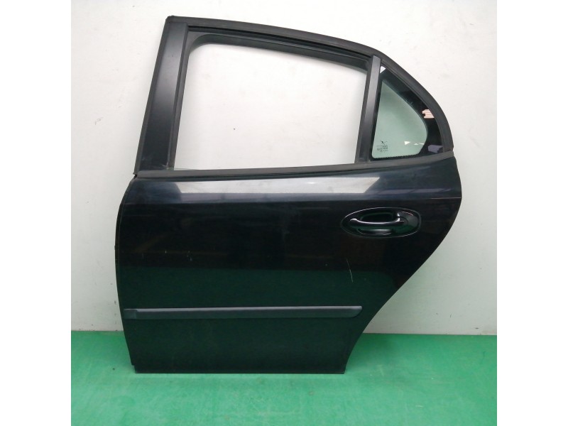 Recambio de puerta trasera izquierda para saab 9-3 sport sedán 1.9 tid cat referencia OEM IAM Recambio de puerta trasera izquierda para saab 9-3 sport sedán 1.9 tid cat referencia OEM IAM