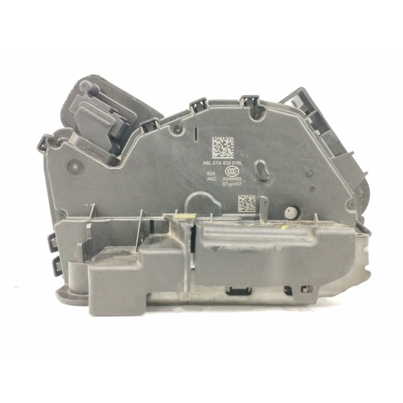 CERRADURA PUERTA TRASERA DERECHA