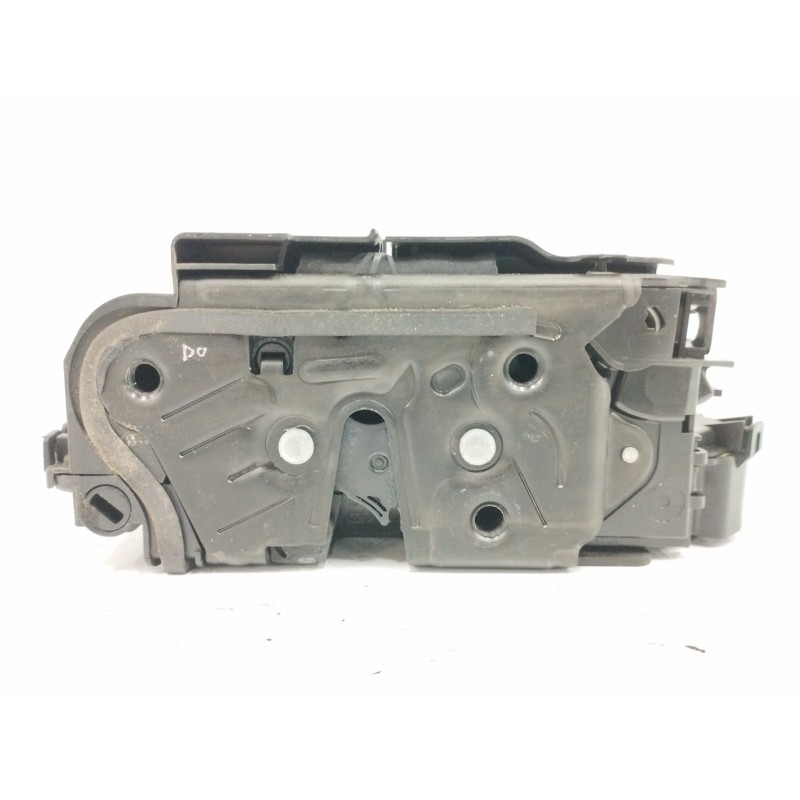 Recambio de cerradura puerta delantera derecha para volkswagen polo gti referencia OEM IAM 5TB837016C  
