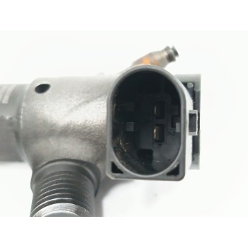 Recambio de inyector para volkswagen golf vii (5g1, bq1, be1, be2) 1.6 tdi referencia OEM IAM 04L130277D 28370681 