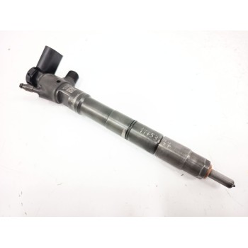 Recambio de inyector para volkswagen golf vii (5g1, bq1, be1, be2) 1.6 tdi referencia OEM IAM 04L130277D 28370681 