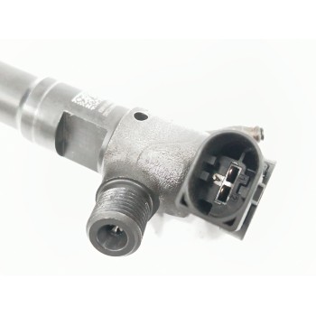 Recambio de inyector para volkswagen golf vii (5g1, bq1, be1, be2) 1.6 tdi referencia OEM IAM 04L130277D 28370681 