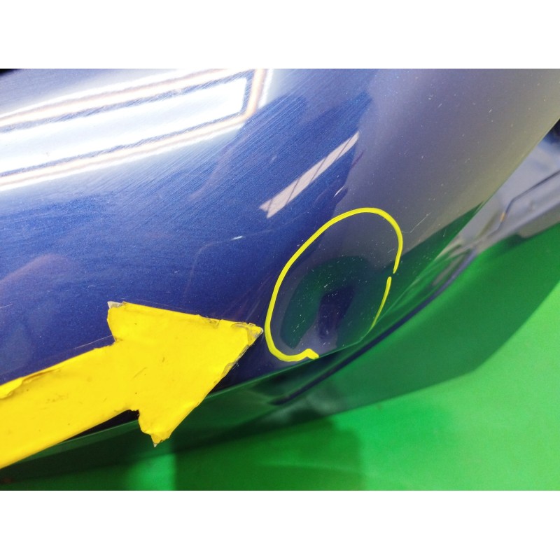 PORTON TRASERO NECESITA REPARACION