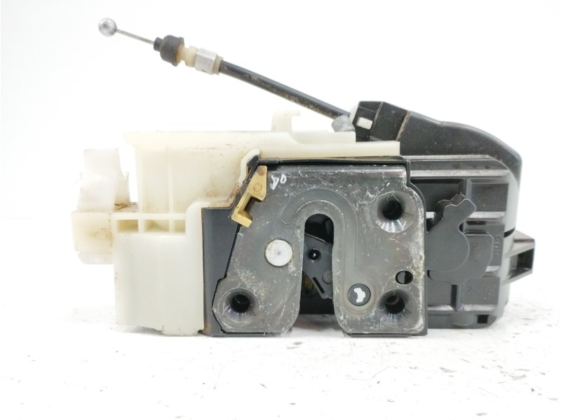 Recambio de cerradura puerta delantera derecha para hyundai sonata (nf) 2.0 crdi comfort i referencia OEM IAM 813203K010  