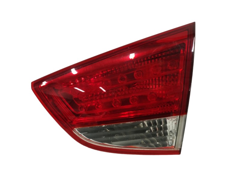 Recambio de piloto trasero derecho interior para hyundai ix35 1.7 crdi cat referencia OEM IAM 924062Y0 Recambio de piloto trasero derecho interior para hyundai ix35 1.7 crdi cat referencia OEM IAM 924062Y0