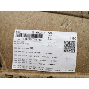 Recambio de guarnecido puerta trasera derecha para volkswagen golf vii lim. 1.6 tdi dpf referencia OEM IAM 5G6867212HHPRI NEGRO 