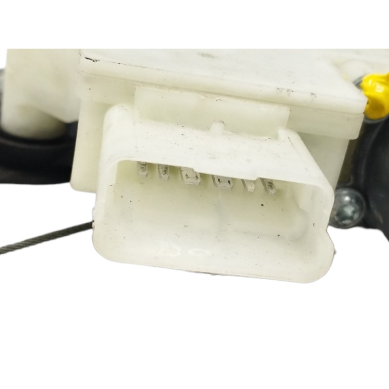 ELEVALUNAS DELANTERO DERECHO 9816271180