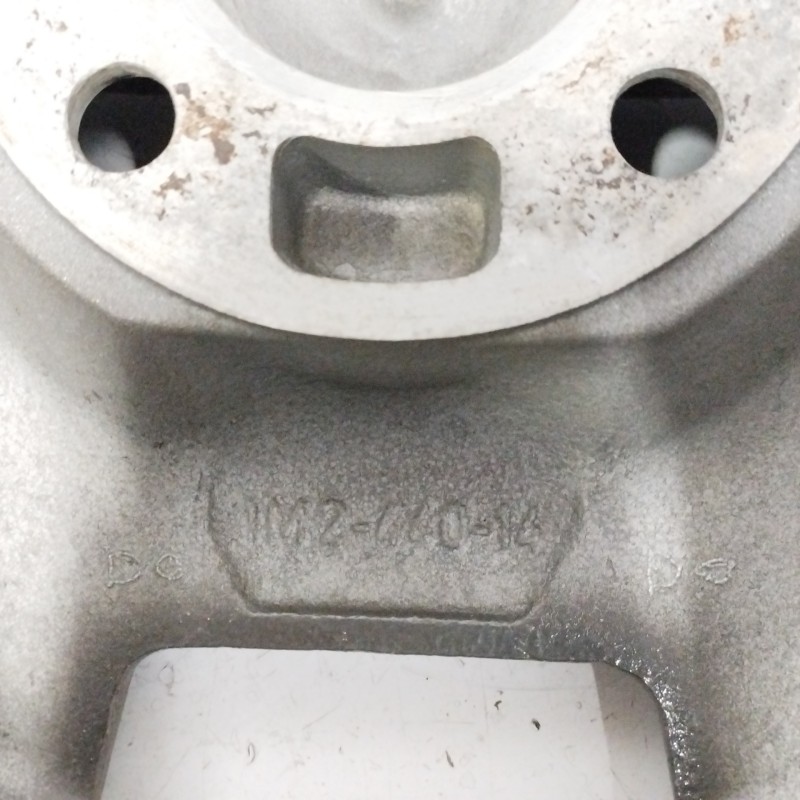 LLANTA 5 5JX14FHH442 NECESITA REPARACION