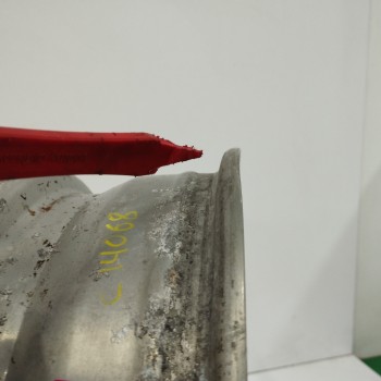 Recambio de llanta para renault fuego 2.0 referencia OEM IAM 14149561 5,5JX14FHH442 NECESITA REPARACION