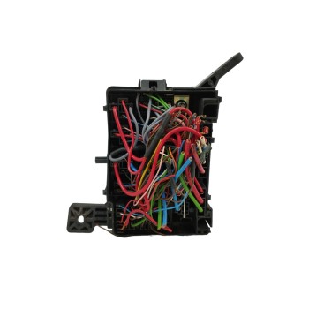 Recambio de caja reles / fusibles para hyundai ix20 gls comfort referencia OEM IAM 912111K110  