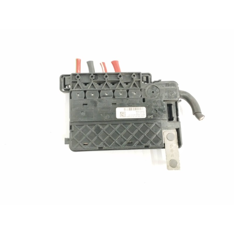 CAJA RELES / FUSIBLES