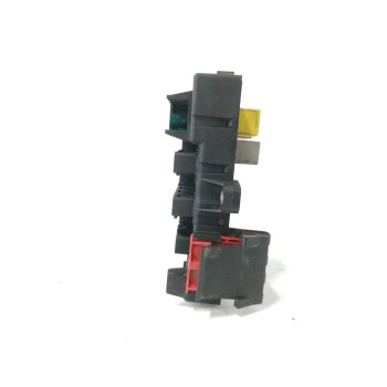 Recambio de caja reles / fusibles para opel vectra c berlina 1.9 cdti referencia OEM IAM 13189923 519049506 