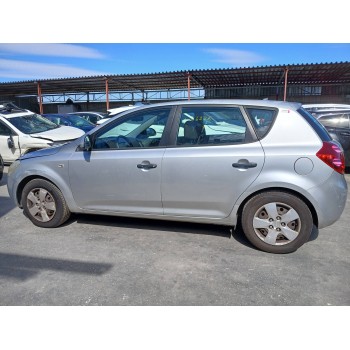 Recambio de carroceria corte para kia cee´d 1.4 cat referencia OEM IAM   