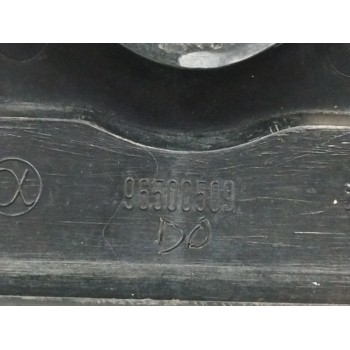 Recambio de rejilla delantera para alfa romeo 33 berlina 1.3 milano referencia OEM IAM 96500509  