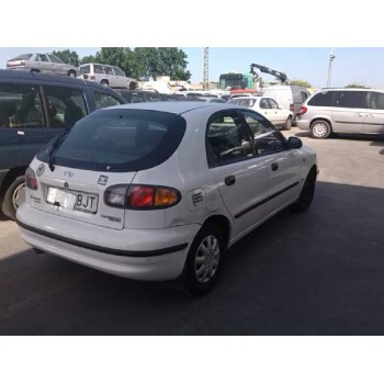 daewoo lanos del año 2001