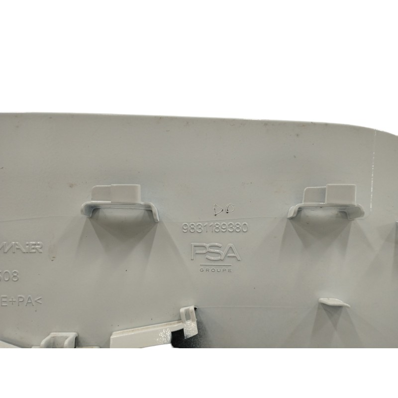 TAPA EXTERIOR COMBUSTIBLE