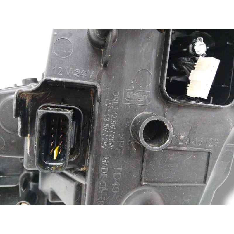 FARO DERECHO OBSERVAR FOTO