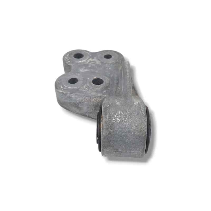 SOPORTE MOTOR DELANTERO INFERIOR