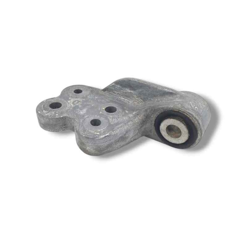 SOPORTE MOTOR DELANTERO INFERIOR
