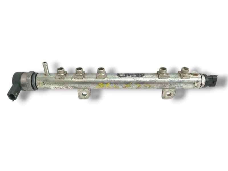 Recambio de rampa inyectora para opel corsa d enjoy referencia OEM IAM 55211906 0445214086 