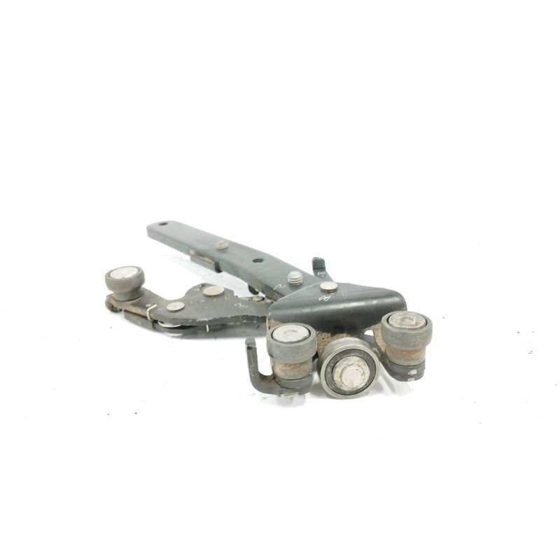 Recambio de soporte / guia puerta corredera para fiat doblo cargo (223) 1.9 jtd cat referencia OEM IAM  LADO INFERIOR IZQUIERDO 