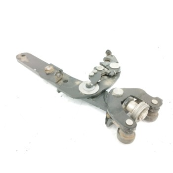 Recambio de soporte / guia puerta corredera para fiat doblo cargo (223) 1.9 jtd cat referencia OEM IAM  LADO INFERIOR IZQUIERDO 