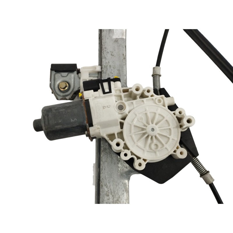 ELEVALUNAS DELANTERO DERECHO