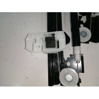 Recambio de elevalunas delantero derecho para renault megane ii berlina 5p referencia OEM IAM 8200325135 SIN MOTOR 