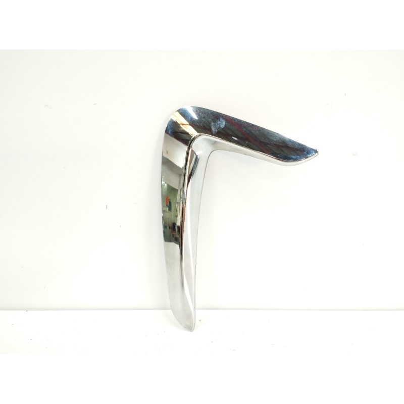 Recambio de molduras delanteras para bmw 4 descapotable (f33, f83) 420 i referencia OEM IAM 7465291 ALETA IZQUIERDA 