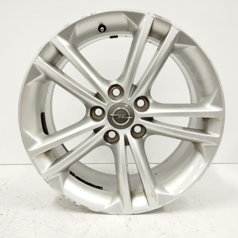 Recambio de llanta para opel insignia berlina 2.0 16v cdti referencia OEM IAM 02UYD 18X8JH2 IS42 5H 5X120