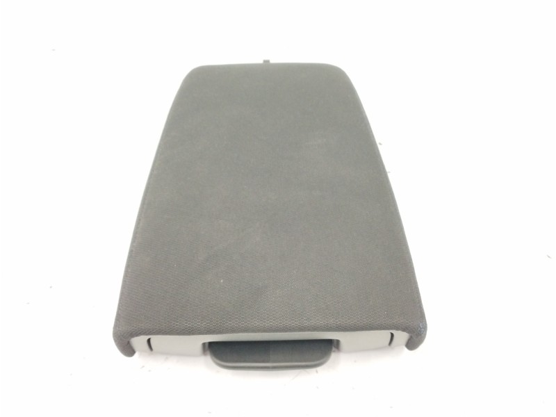 Recambio de apoyabrazos central para renault kadjar 1.3 tce referencia OEM IAM 969203244R NEGRO Recambio de apoyabrazos central para renault kadjar 1.3 tce referencia OEM IAM 969203244R NEGRO