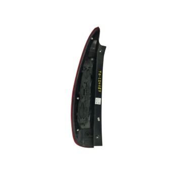 Recambio de piloto trasero derecho para mitsubishi colt berlina 5 (z30a) 1.3 cat referencia OEM IAM 8330A234 27950214 